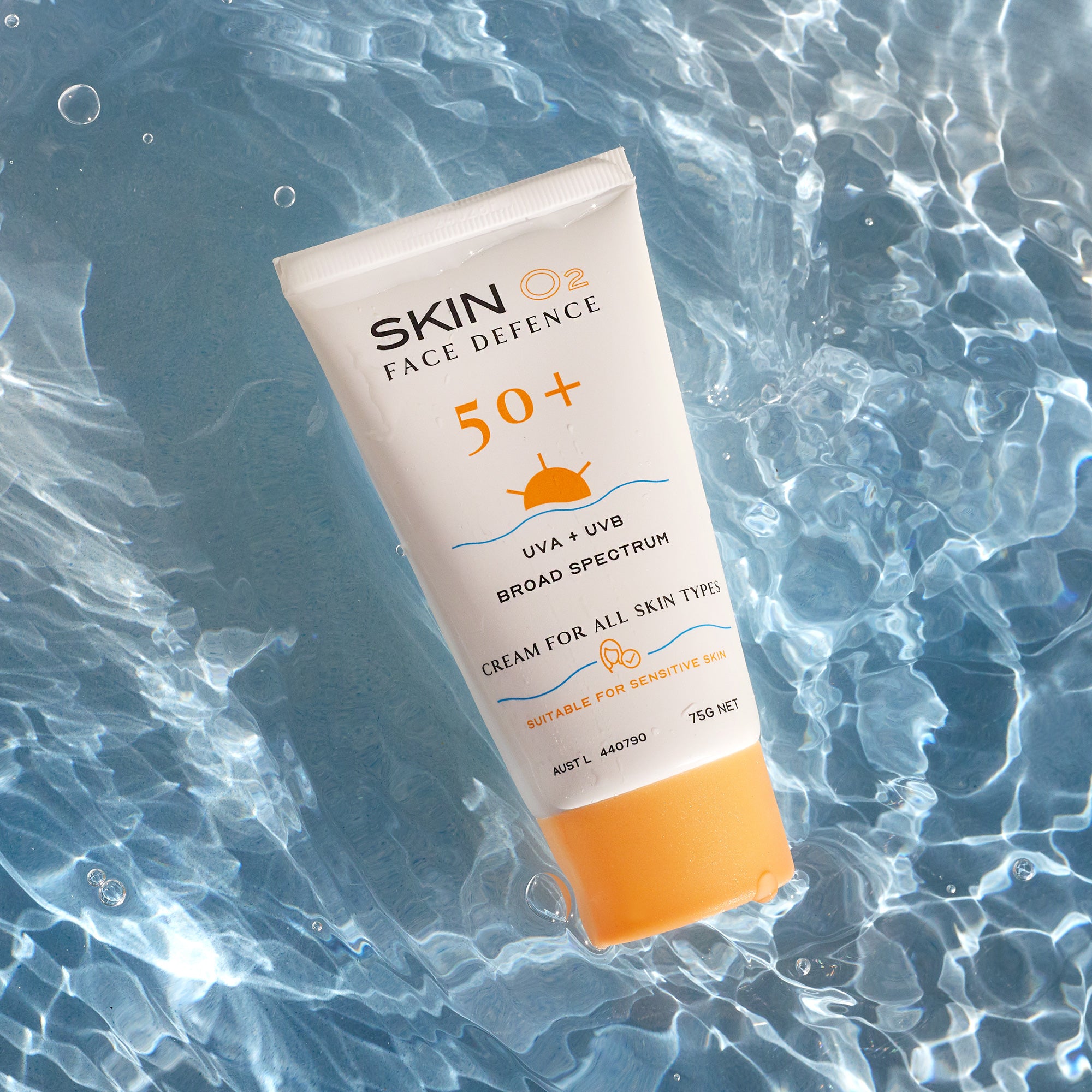 Face Defence 50+ Invisible Sunscreen