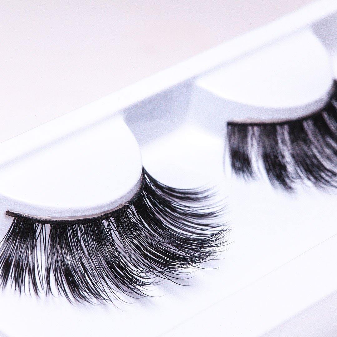 3D Doll Effect Lashes - Long - Skin O2